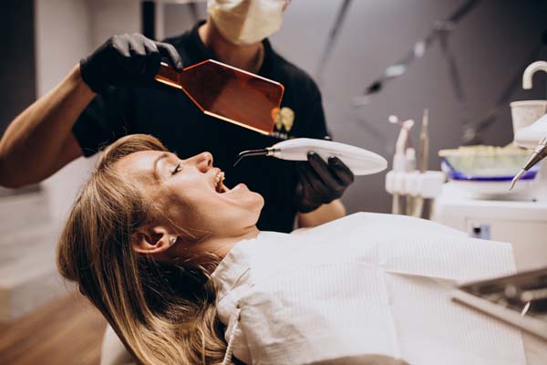 What To Ask Your Dentist About A Dental Cleaning